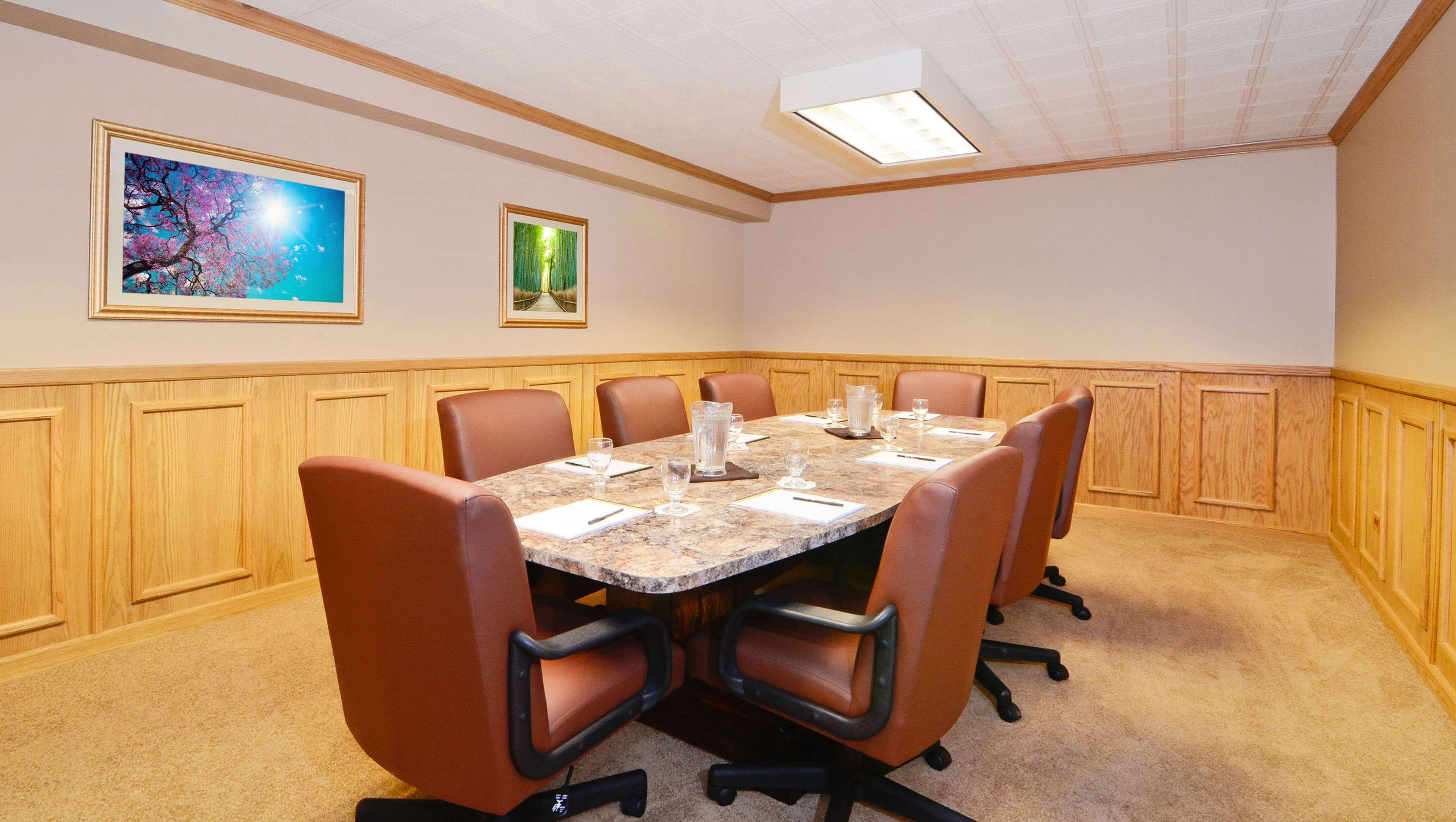 Magnuson Grand Pioneer Inn And Suites Escanaba Exteriér fotografie