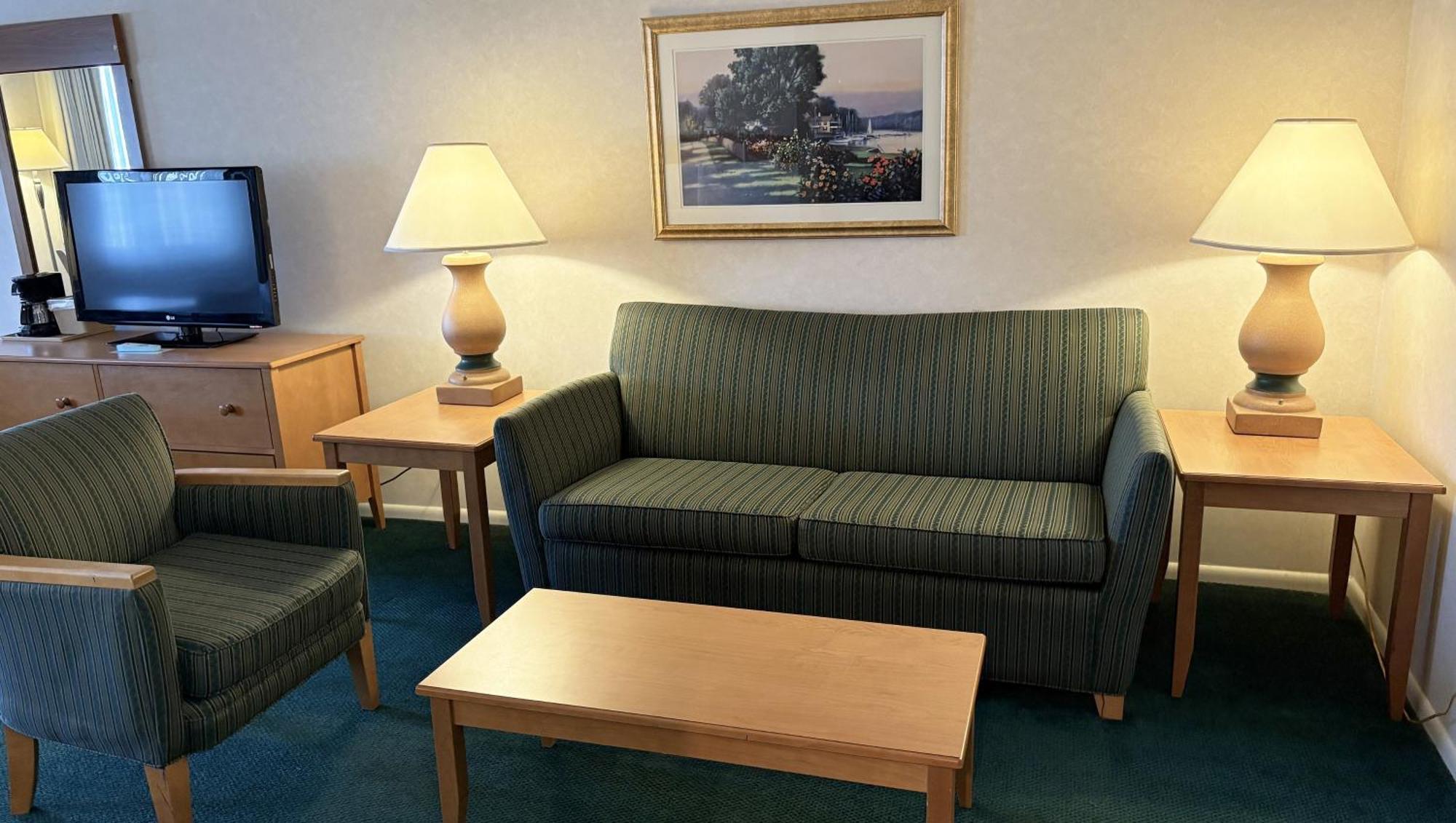 Magnuson Grand Pioneer Inn And Suites Escanaba Exteriér fotografie