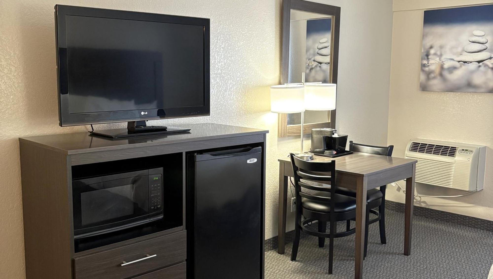 Magnuson Grand Pioneer Inn And Suites Escanaba Exteriér fotografie