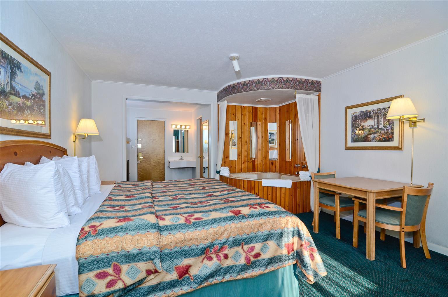 Magnuson Grand Pioneer Inn And Suites Escanaba Exteriér fotografie