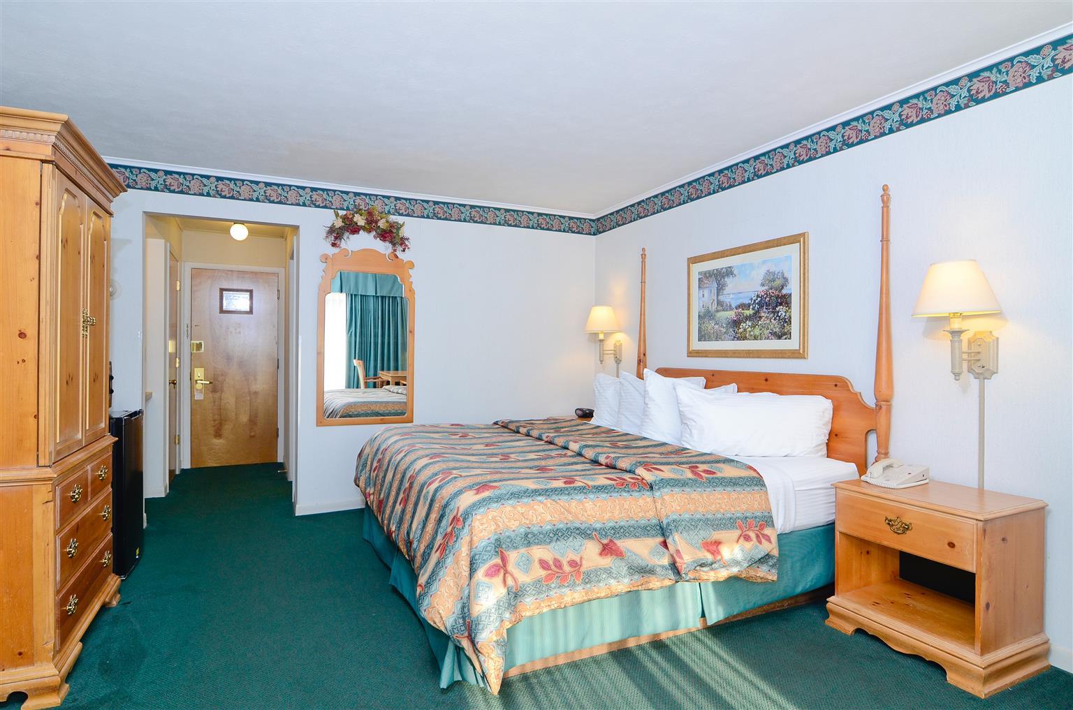 Magnuson Grand Pioneer Inn And Suites Escanaba Pokoj fotografie