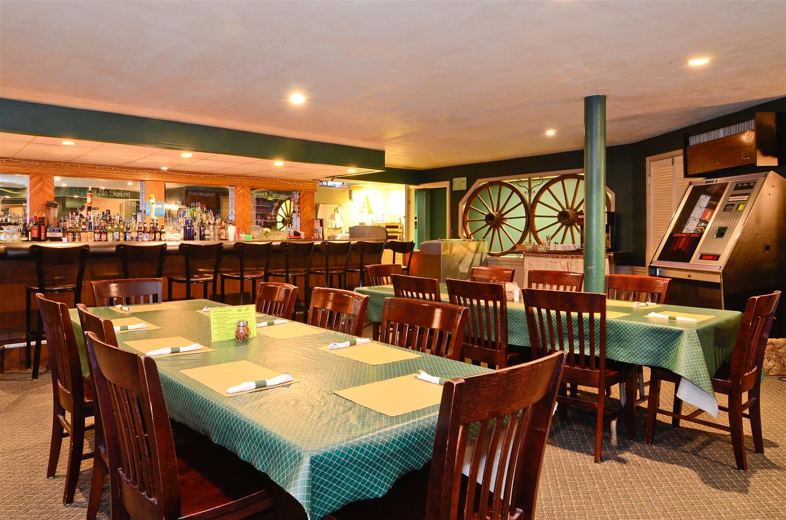 Magnuson Grand Pioneer Inn And Suites Escanaba Restaurace fotografie